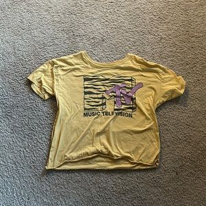 COOL Y2K MTV FLOWLY CROP